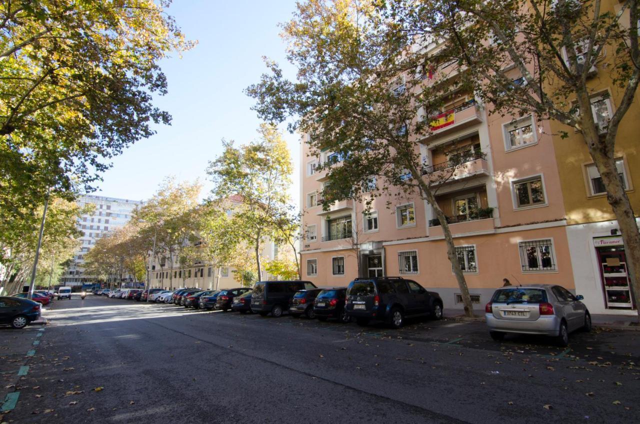 2 Bedrooms 2 Bathrooms Furnished - Bernabeu - Business Area With Terrace - Minty Stay Madryt Zewnętrze zdjęcie