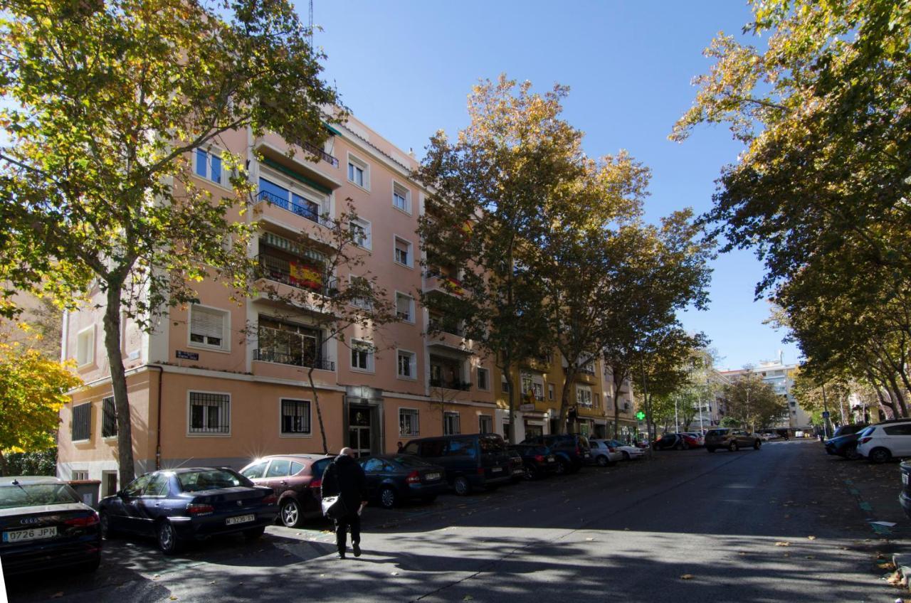 2 Bedrooms 2 Bathrooms Furnished - Bernabeu - Business Area With Terrace - Minty Stay Madryt Zewnętrze zdjęcie