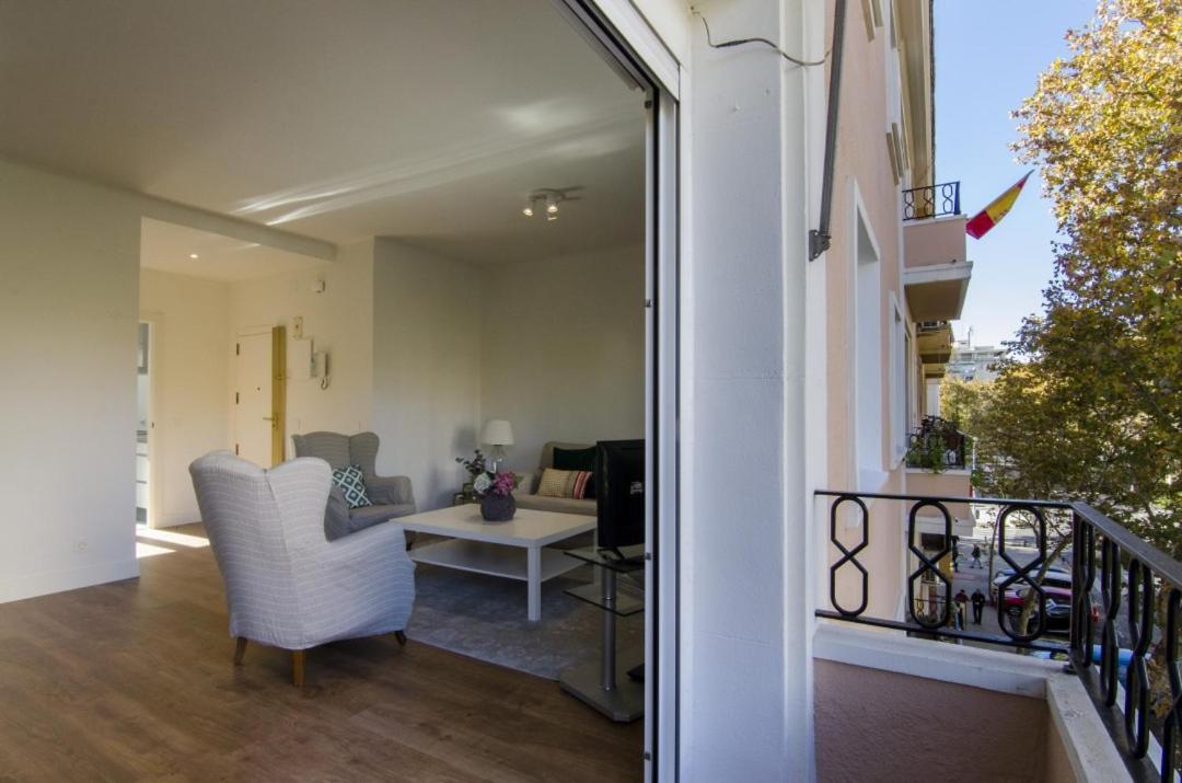 2 Bedrooms 2 Bathrooms Furnished - Bernabeu - Business Area With Terrace - Minty Stay Madryt Zewnętrze zdjęcie